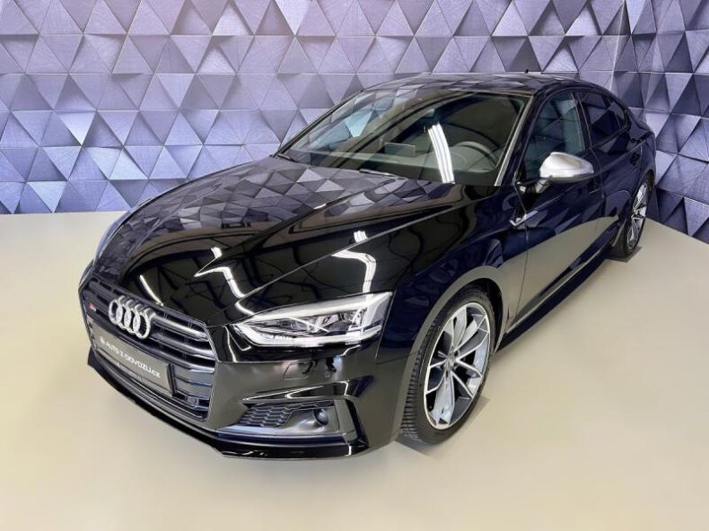 Audi S5 - hlavní foto