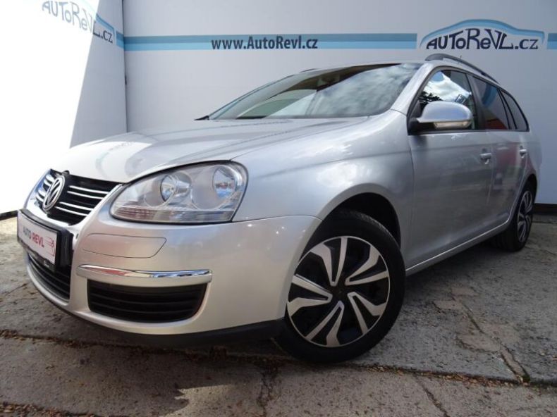 Volkswagen Golf - hlavní fotka