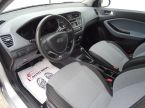 Hyundai i20 - fotka číslo 6