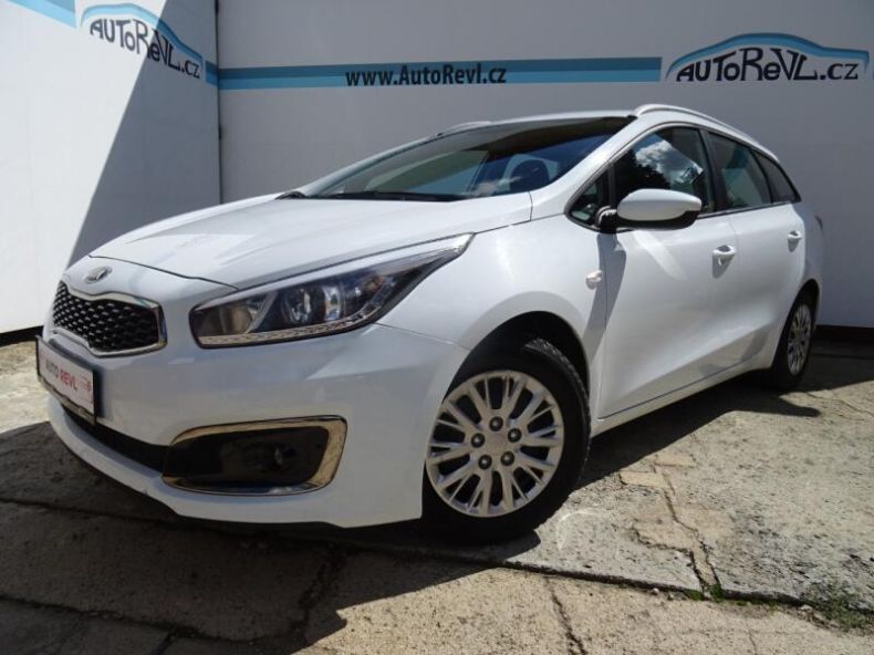 Kia Cee'd - hlavní fotka