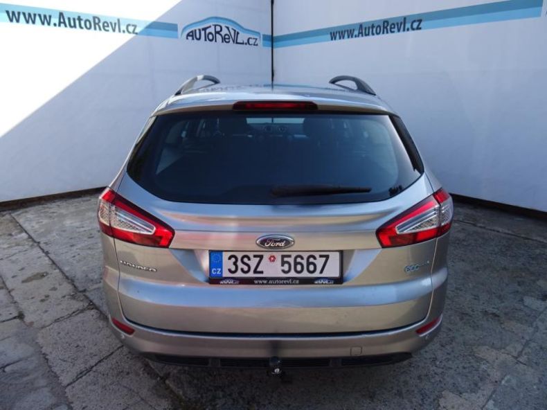Ford Mondeo - hlavní fotka