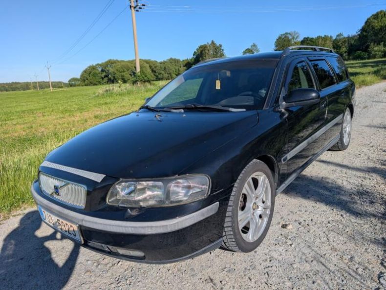 Volvo V70 - hlavní fotka inzerátu