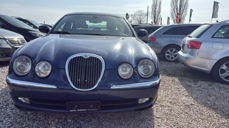 Jaguar S-Type - hlavní fotka