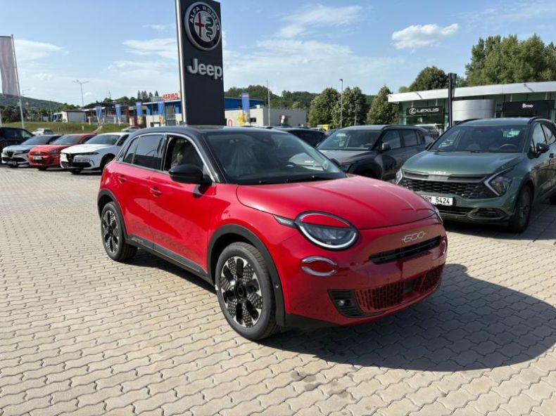 Fiat 600e - hlavní fotka inzerátu