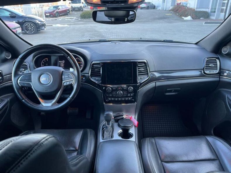 Jeep Grand Cherokee - hlavní fotka