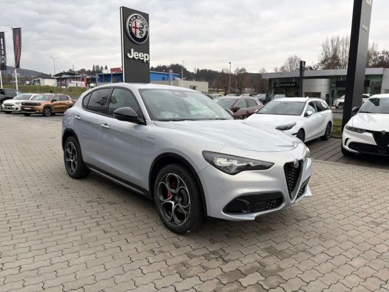 Alfa Romeo Stelvio - hlavní foto