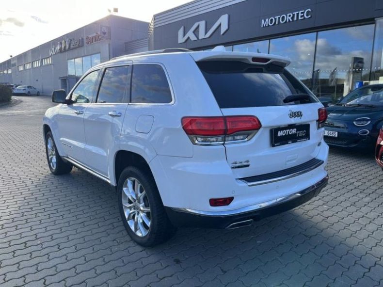 Jeep Grand Cherokee - hlavní fotka