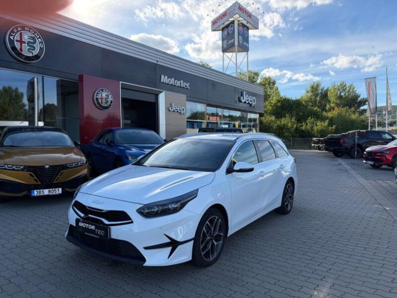 Kia Cee'd - hlavní foto