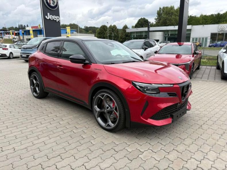 Alfa Romeo Junior - hlavní foto