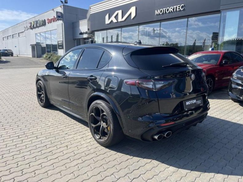 Alfa Romeo Stelvio - hlavní fotka