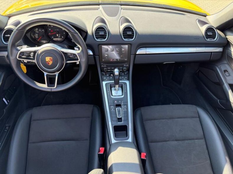 Porsche Boxster - hlavní fotka