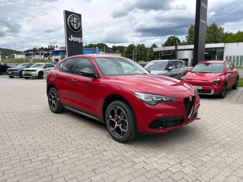 Alfa Romeo Stelvio - hlavní fotka inzerátu