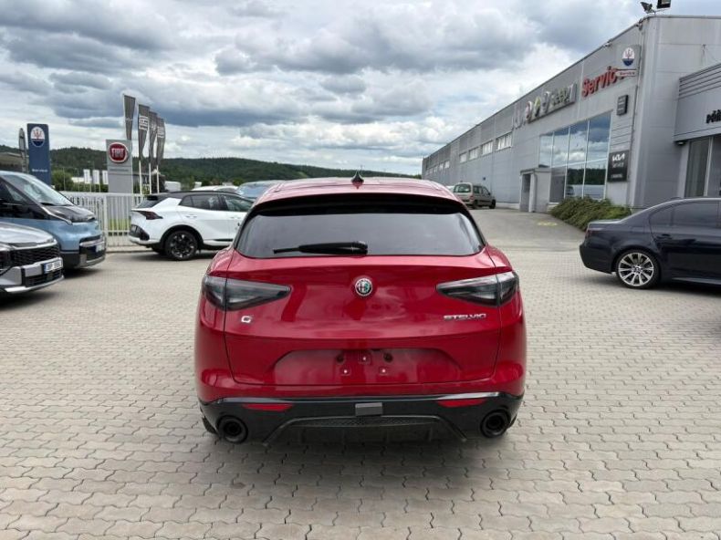 Alfa Romeo Stelvio - hlavní fotka