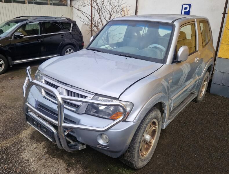 Mitsubishi Pajero - hlavní fotka