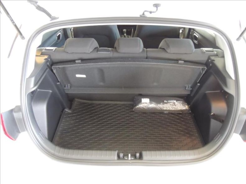 Hyundai i20 - hlavní fotka