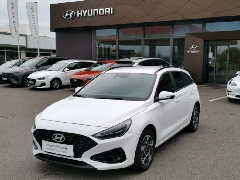 Hyundai i30 - hlavní foto