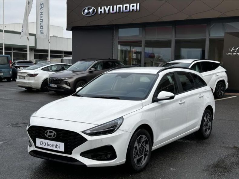 Hyundai i30 - hlavní foto