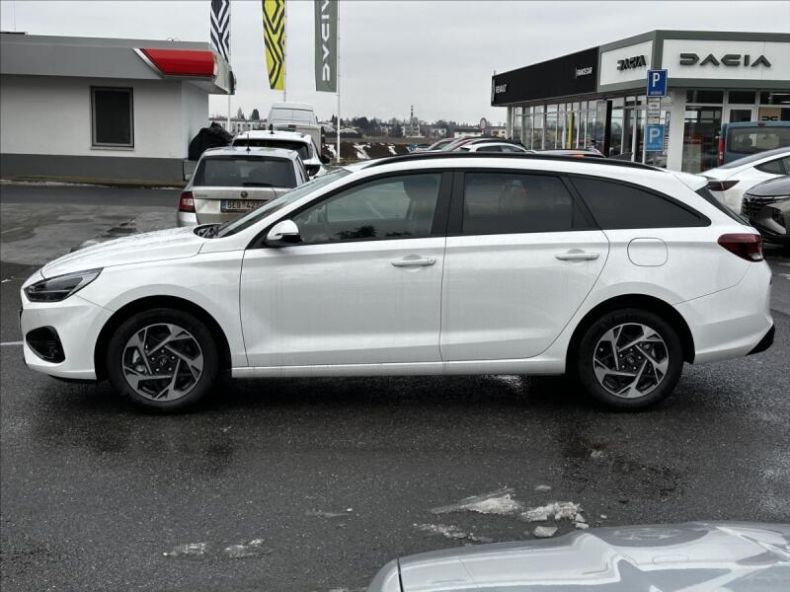 Hyundai i30 - hlavní fotka