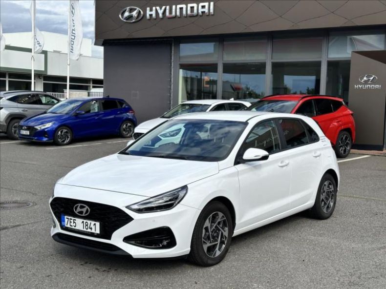Hyundai i30 - hlavní foto