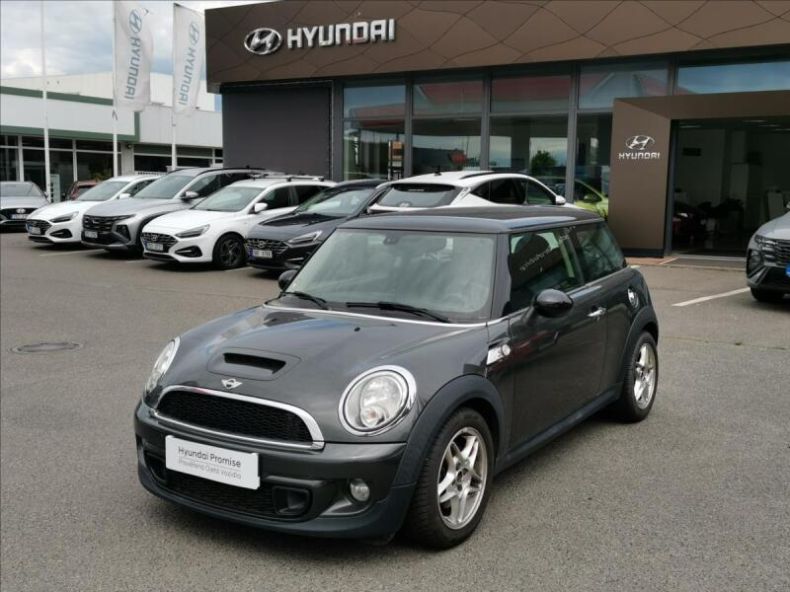 Mini Cooper - hlavní foto