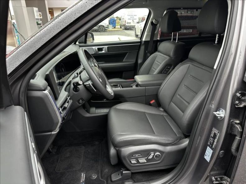 Hyundai Santa Fe - hlavní fotka