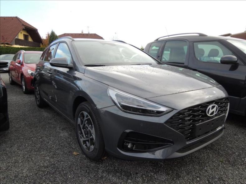Hyundai i30 - hlavní foto