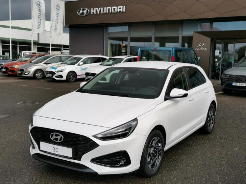 Hyundai i30 - hlavní foto