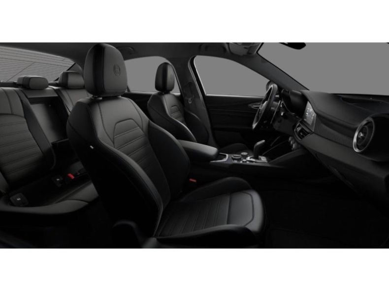 Alfa Romeo Giulia - hlavní fotka