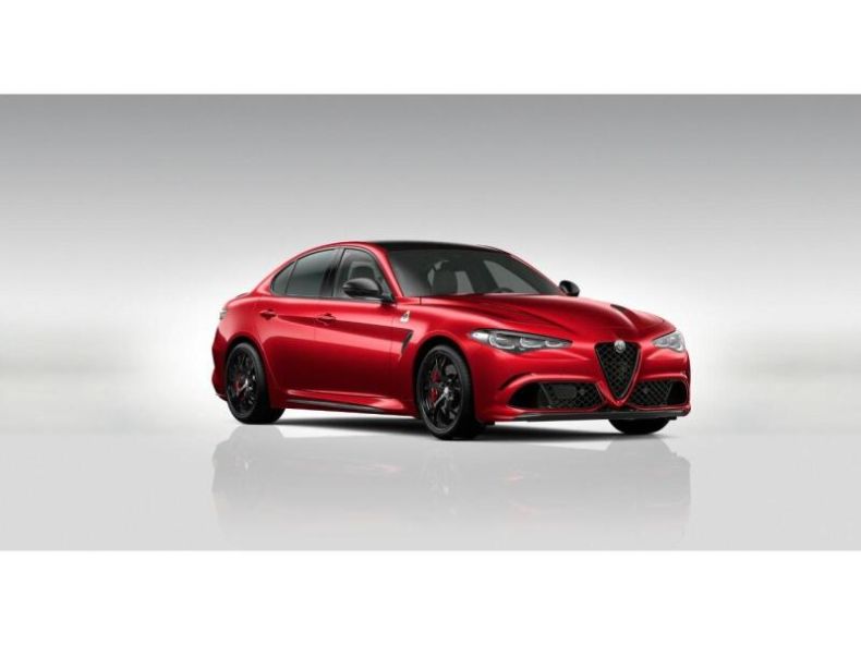 Alfa Romeo Giulia - hlavní foto