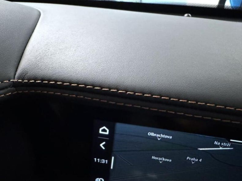 Alfa Romeo Stelvio - hlavní fotka