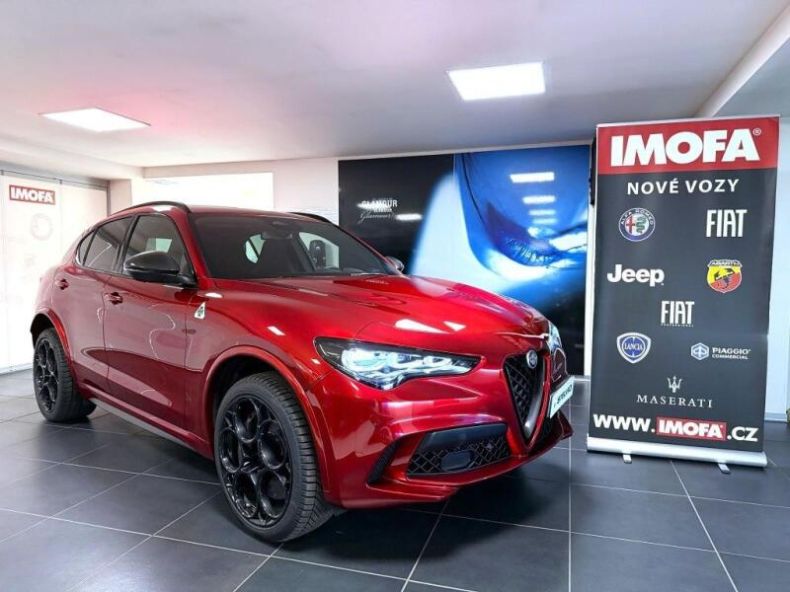 Alfa Romeo Stelvio - hlavní foto
