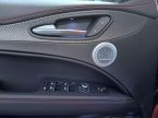 Alfa Romeo Stelvio - fotka číslo 14
