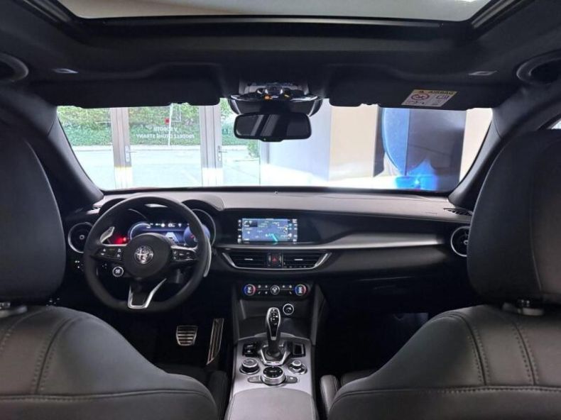 Alfa Romeo Stelvio - hlavní fotka