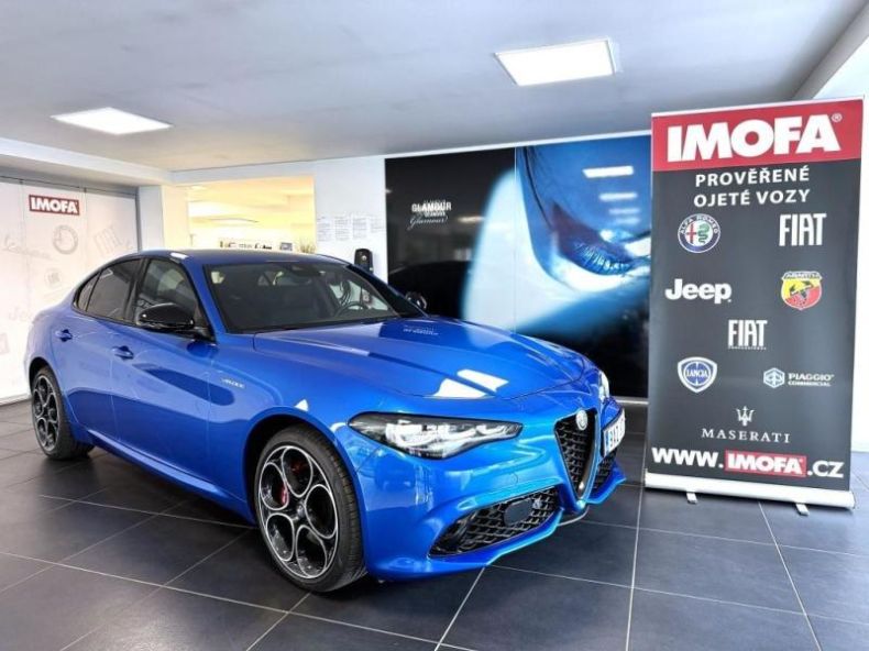 Alfa Romeo Giulia - hlavní foto