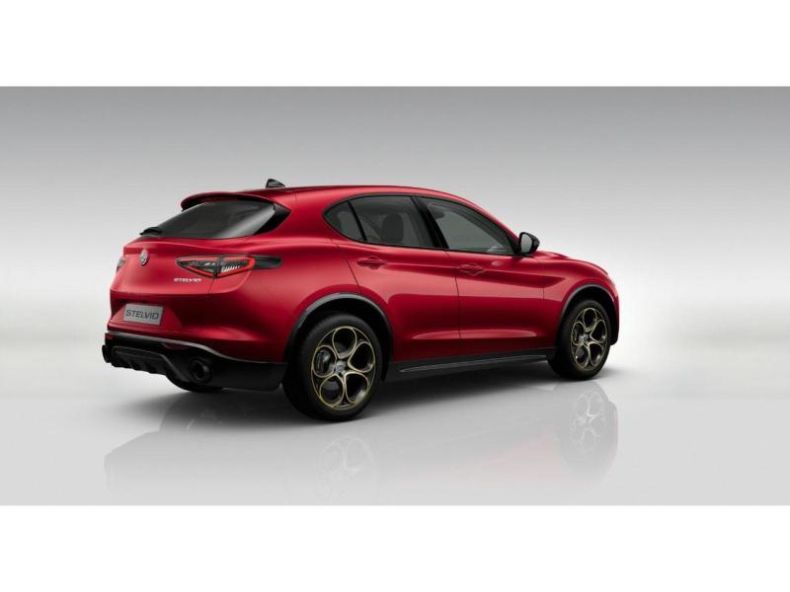 Alfa Romeo Stelvio - hlavní fotka