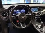 Alfa Romeo Stelvio - fotka číslo 17