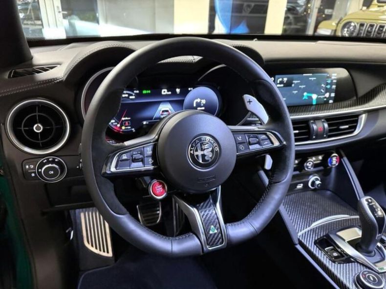 Alfa Romeo Stelvio - hlavní fotka