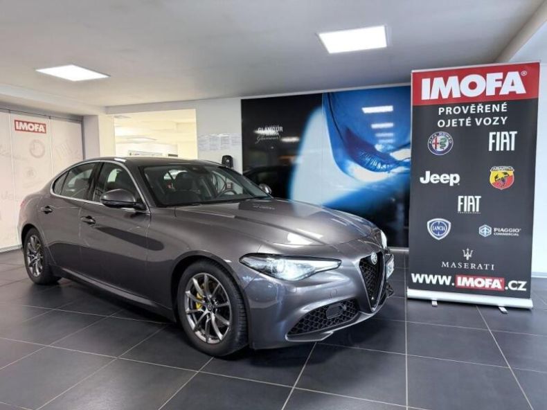 Alfa Romeo Giulia - hlavní fotka inzerátu
