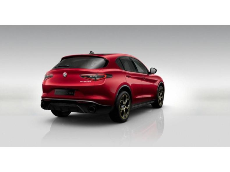 Alfa Romeo Stelvio - hlavní fotka