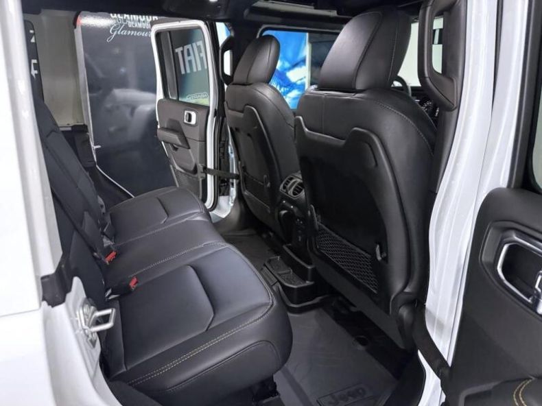 Jeep Wrangler - hlavní fotka