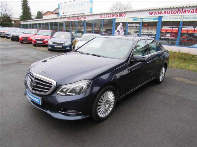 Mercedes Třída E - hlavní foto