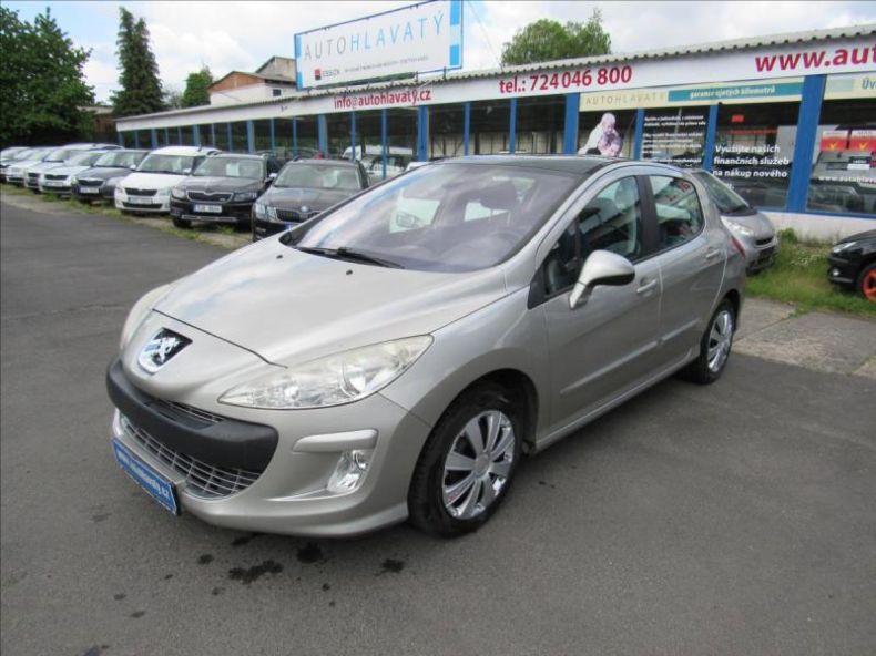 Peugeot 308 - hlavní foto