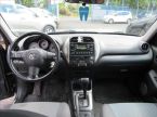 Toyota RAV 4 - fotka číslo 10