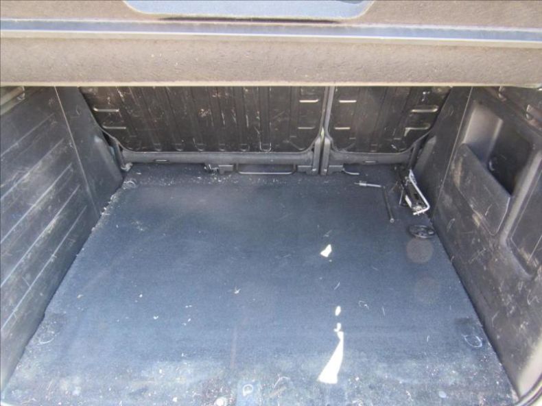 Peugeot Partner - hlavní fotka