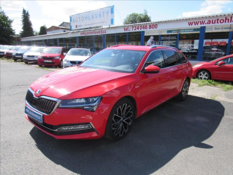 Škoda Superb - hlavní foto