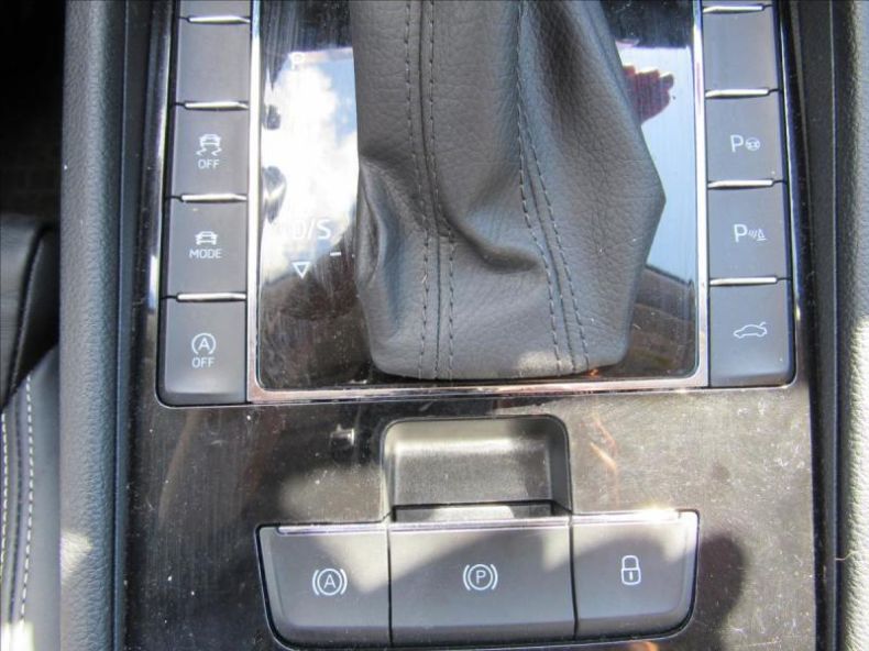 Škoda Superb - hlavní fotka