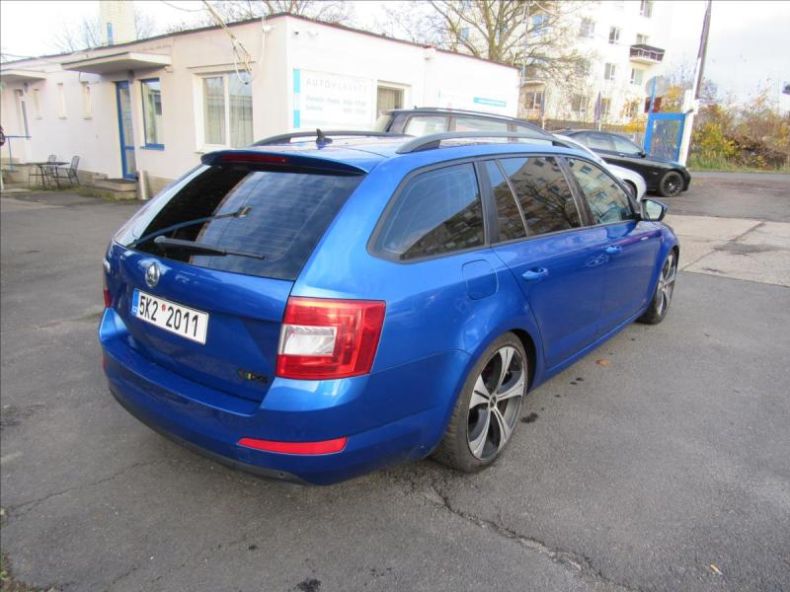 Škoda Octavia - hlavní fotka
