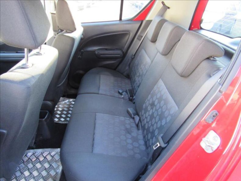 Suzuki Splash - hlavní fotka