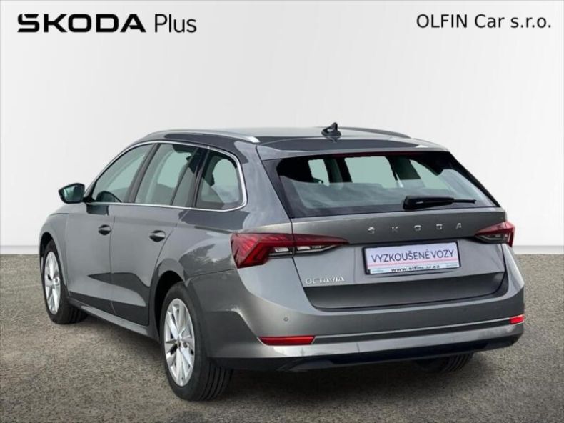 Škoda Octavia - hlavní fotka