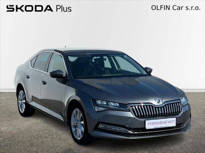 Škoda Superb - hlavní fotka